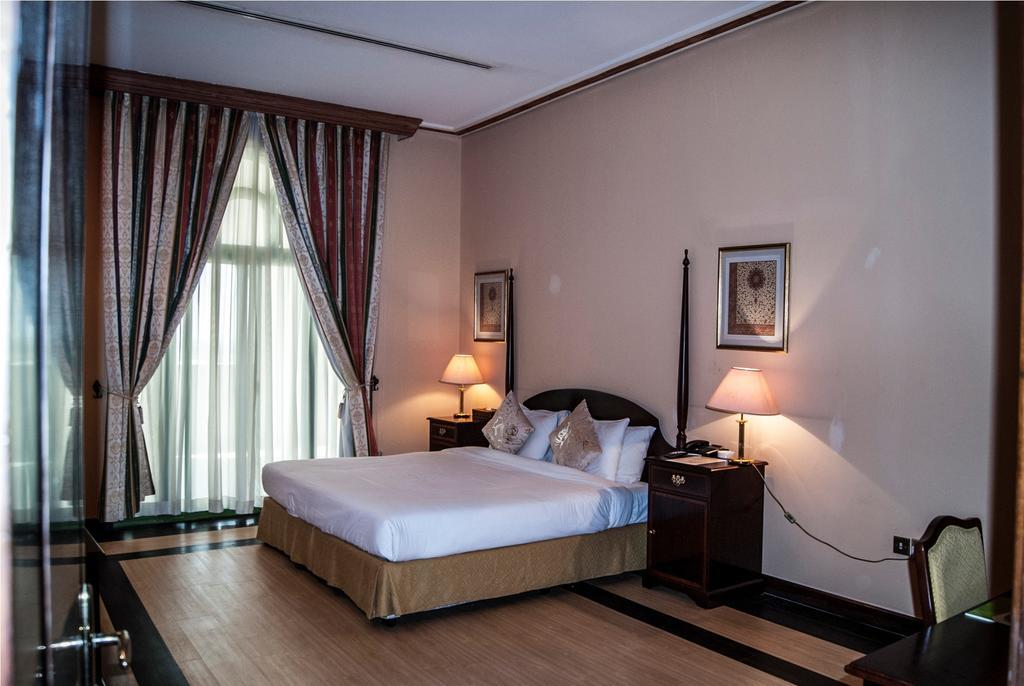 Cassells Ghantoot Hotel & Resort Rom bilde