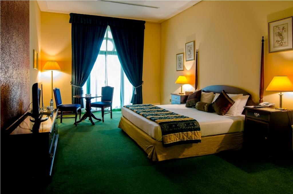 Cassells Ghantoot Hotel & Resort Rom bilde