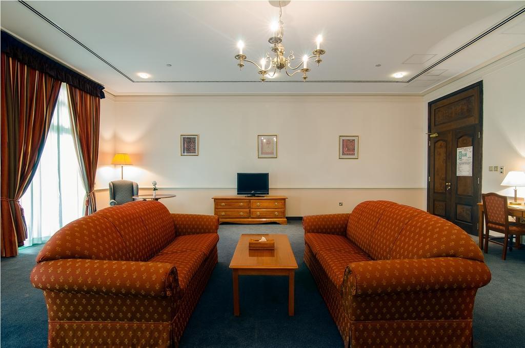 Cassells Ghantoot Hotel & Resort Rom bilde